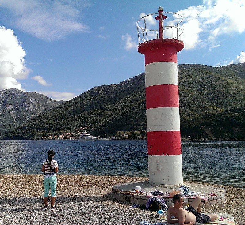 Kotor Bay / Rt. Sveti Nedjelja light
Keywords: Montenegro;Kotor bay
