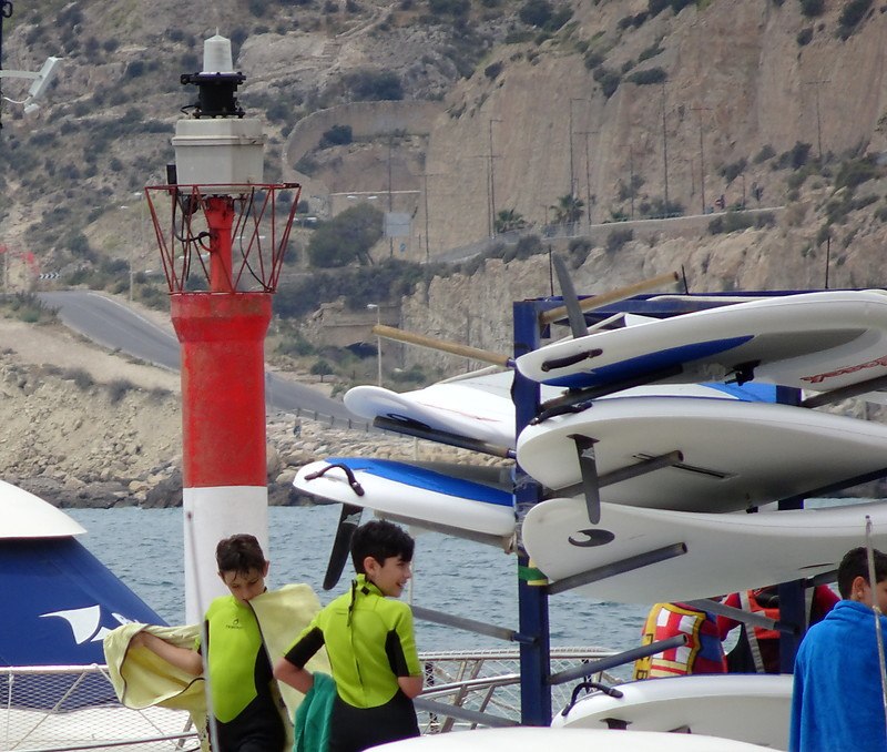 Costa Blanca / Yacht Club (Albufereta) Outer Breakwater Head light
Keywords: Mediterranean sea;Spain;Alicante