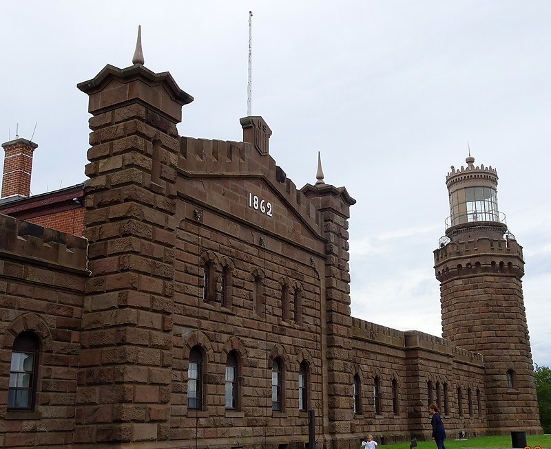 New Jersey / Navesink Twin Lighthouses - North tower
Keywords: New Jersey;United States;Highlands;Atlantic ocean;New York Bay