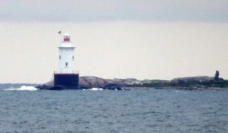 Rhode Island / Sakonnet lighthouse
Keywords: United States;Rhode island;Atlantic ocean;Offshore