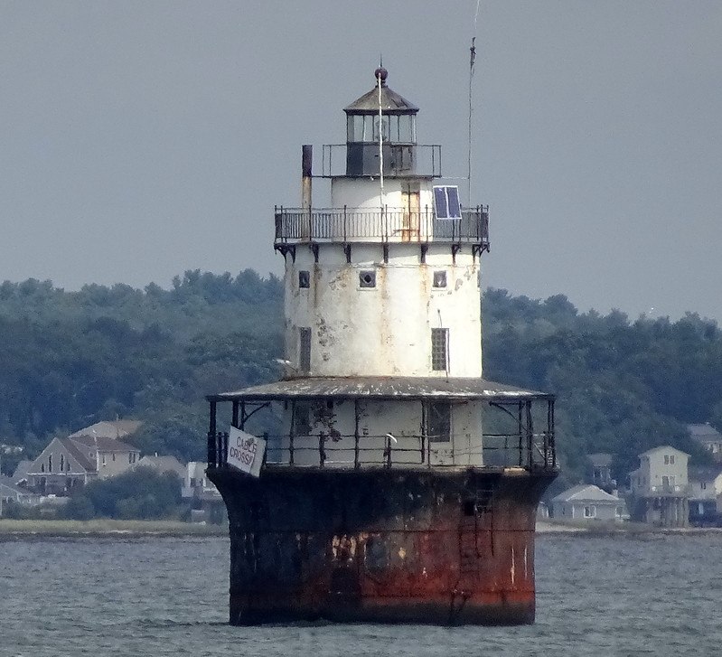 Massachusetts / Butler Flats lighthouse
Keywords: Buzzards bay;United States;Massachusetts;New Bedford;Offshore