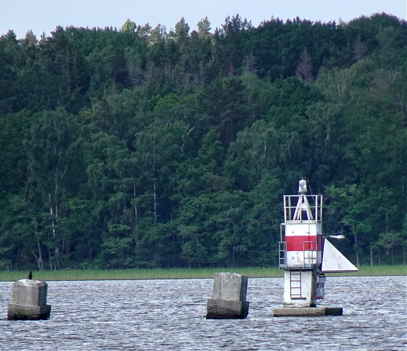 Lake Mälaren / Hjuslstafjärden / Hjulsta light
Keywords: Sweden;Lake Malaren;Offshore
