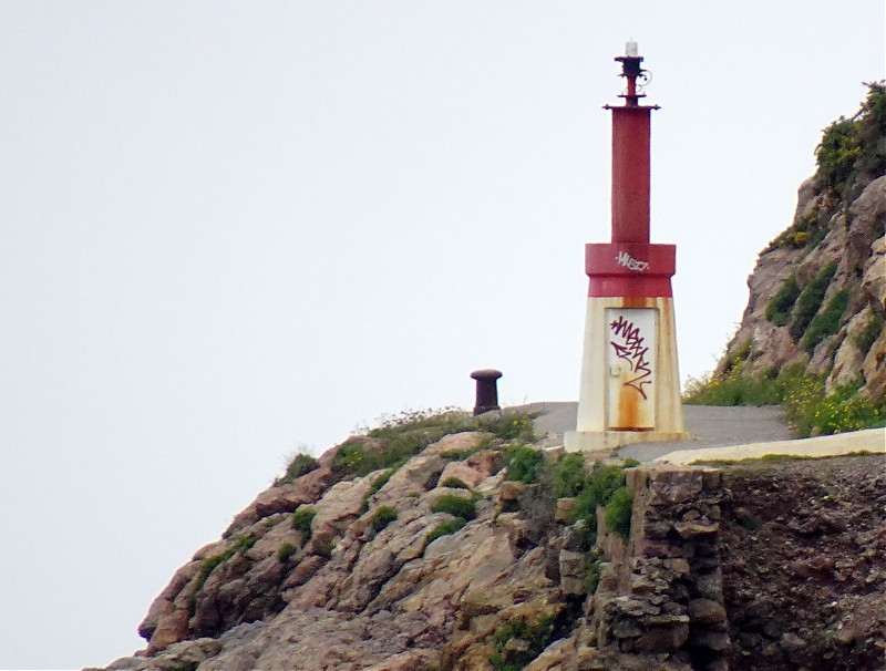 Ría de Avilés/ N Breakwater / Light No 3
Keywords: Spain;Bay of Biscay;Asturias;Aviles