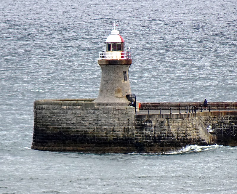 Tynemouth / South Pier lighthouse
Keywords: North Sea;England;United Kingdom;Tyne