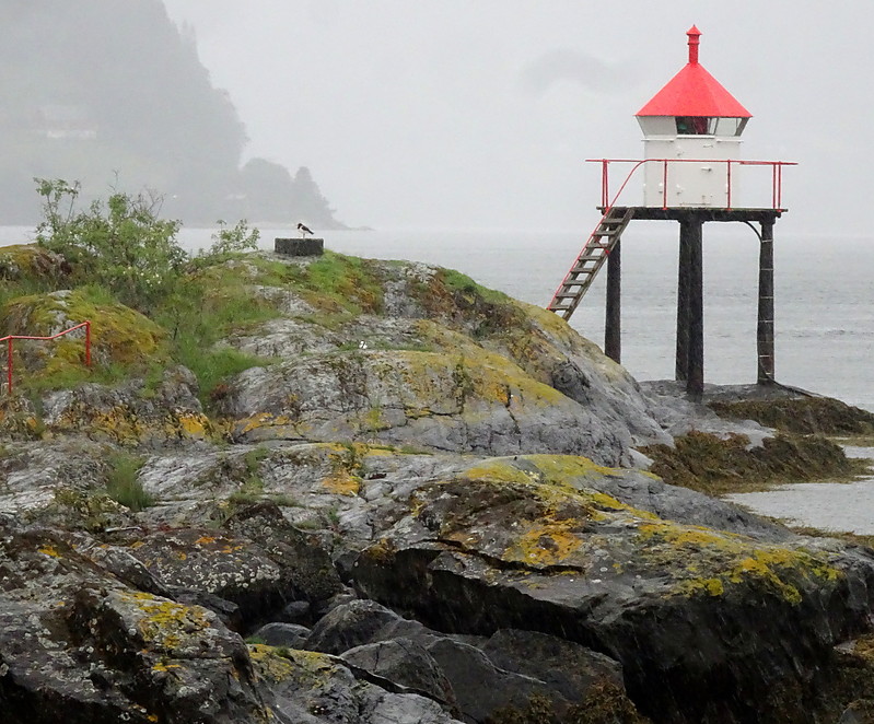 Gloppefjord / Anden lighthouse
Keywords: Norway;Norwegian sea;Gloppefjord