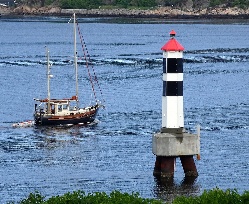 Husvikodden lighthouse
Keywords: Norway;Oslofjorden;Offshore