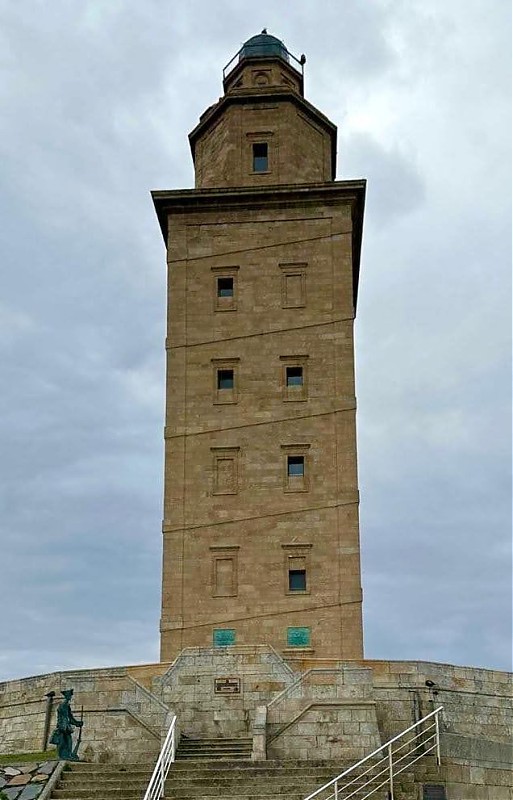 La Coruna / Faro de Torre de Hércules
Keywords: Galicia;La Coruna;Spain;Bay of Biscay