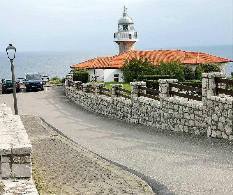 Suances / Punta Torco de Afuera lighthouse
Keywords: Spain;Bay of Biscay;Cantabria;Suances