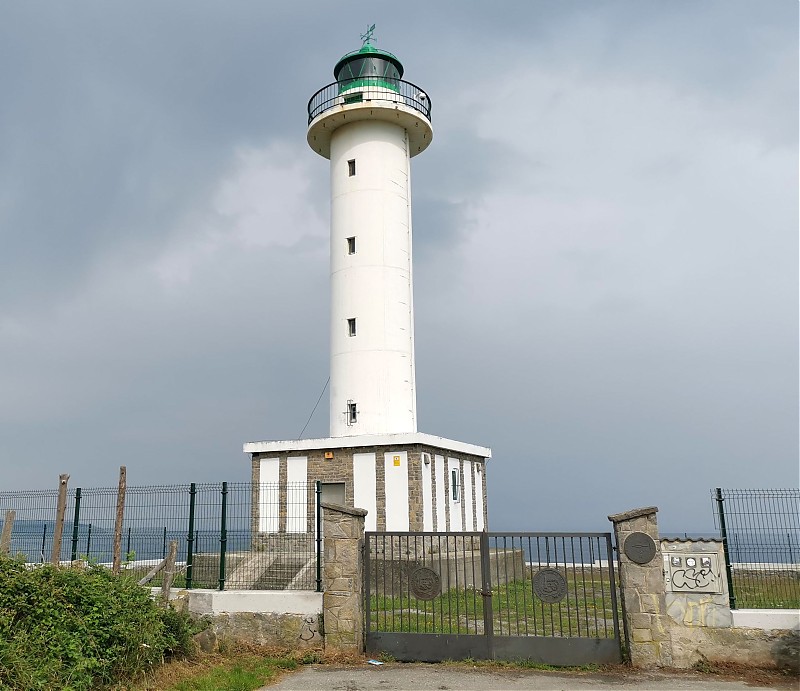 Cabo Lastres Lighthouse
Keywords: Spain;Bay of Biscay;Asturias;Lastres