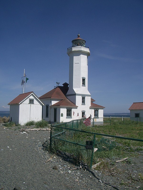 Washington / Point Wilson lighthouse
Keywords: Strait of Juan de Fuca;United States;Washington;Puget Sound