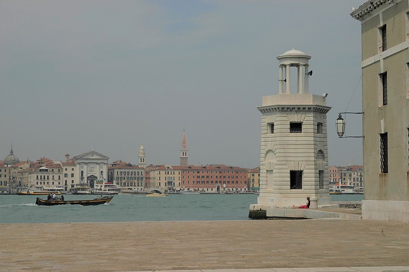Venice / Faro San Giorgio Maggiore
Keywords: Mediterranean sea;Adriatic sea;Italy;Venice;San Giorgio
