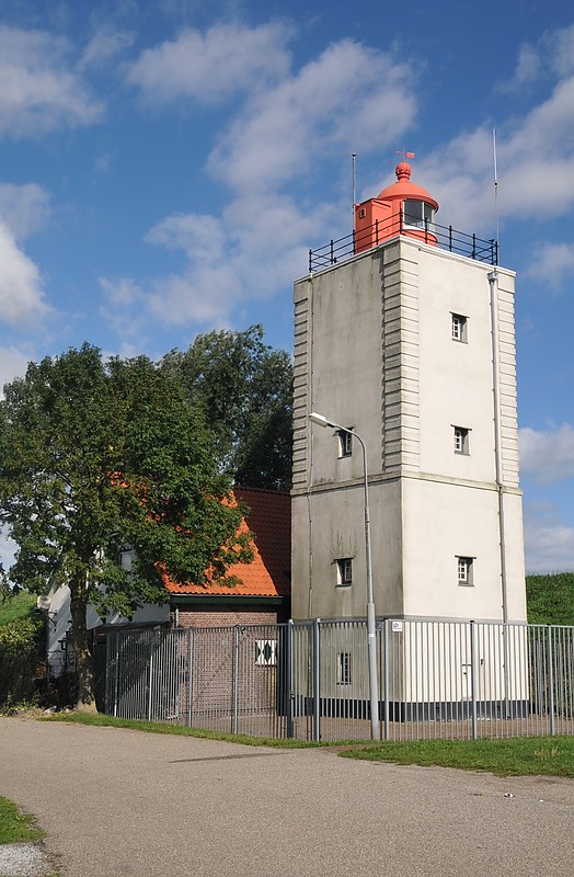 IJsselmeer / De Ven lighthouse
Keywords: Netherlands;IJsselmeer