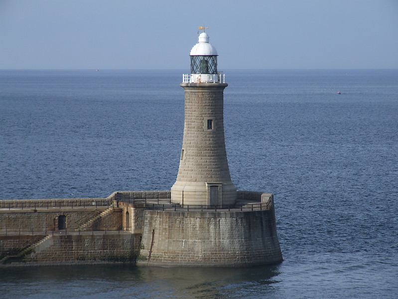 Tynemouth North Pier lighthouse
Keywords: Tynemouth;England;United Kingdom