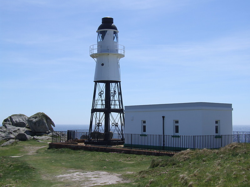 Peninnis Head Lighthouse
Keywords: Scilly Isles;England;Celtic sea;United Kingdom