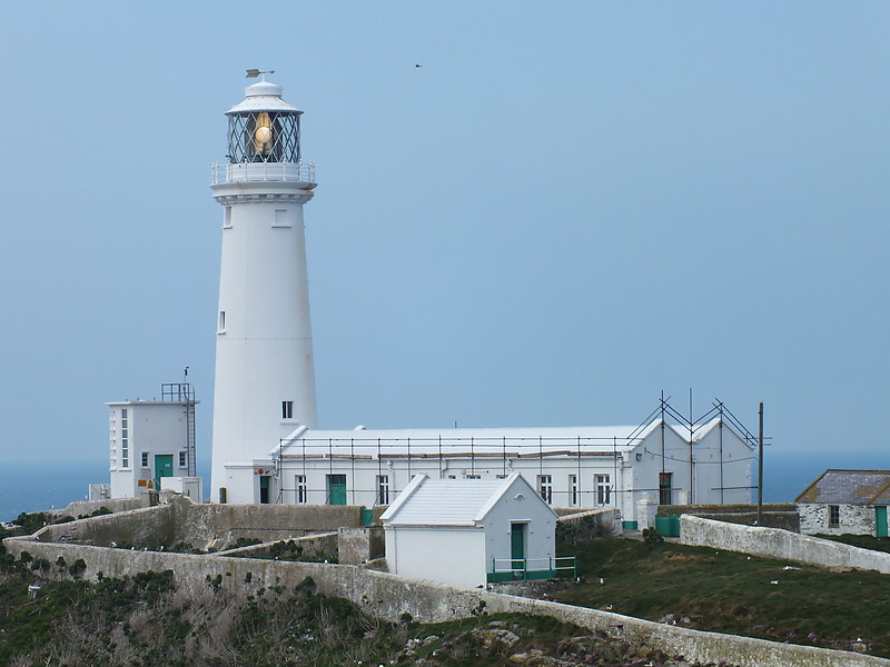 South Stack lighthouse
AKA Ynys Lawd
Keywords: Wales;United Kingdom;Irish sea;Anglesey