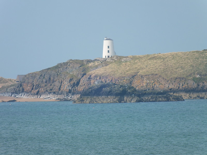 Llanddwyn Island lighthouse
Keywords: Wales;United Kingdom;Irish sea;Anglesey