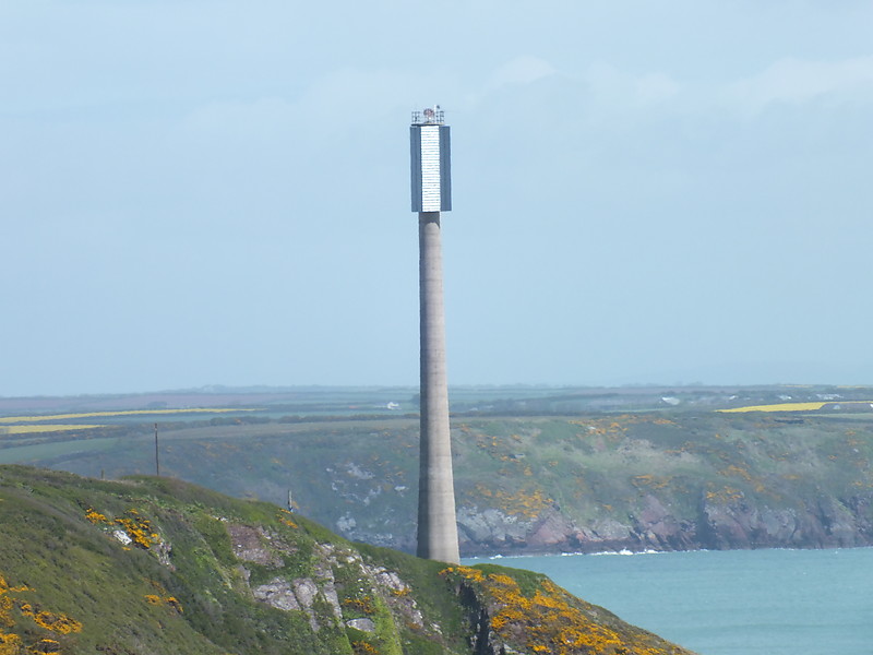 Watwick Point (Range Rear) light
Keywords: Irish sea;Wales;United Kingdom