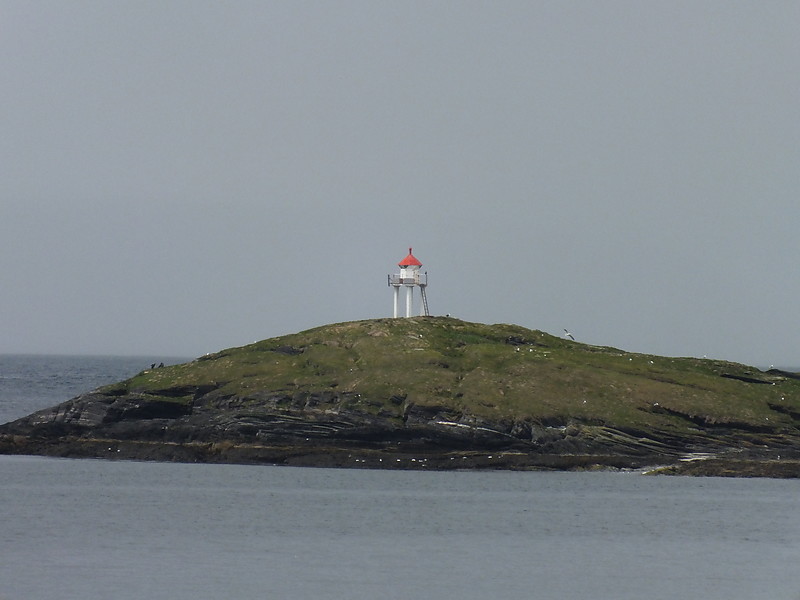 Måsholmen lighthouse
Keywords: Revsbotn;Norway