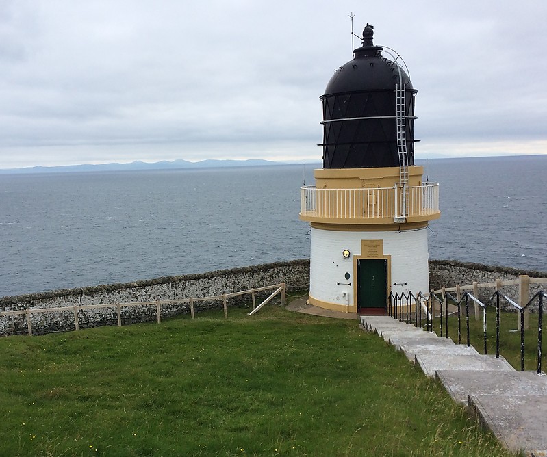 Ushenish Lighthouse
Keywords: Scotland;Hebrides;United Kingdom;Sea of Hebrides