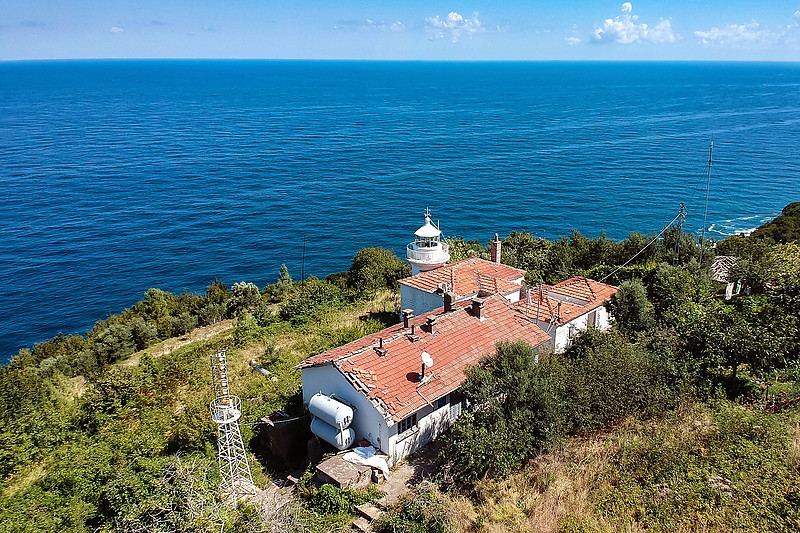 Kerempe Burnu lighthouse
Kastamonu - Turkey
https://www.instagram.com/oguzbuktel/

Keywords: Kastamonu;Turkey;Black sea