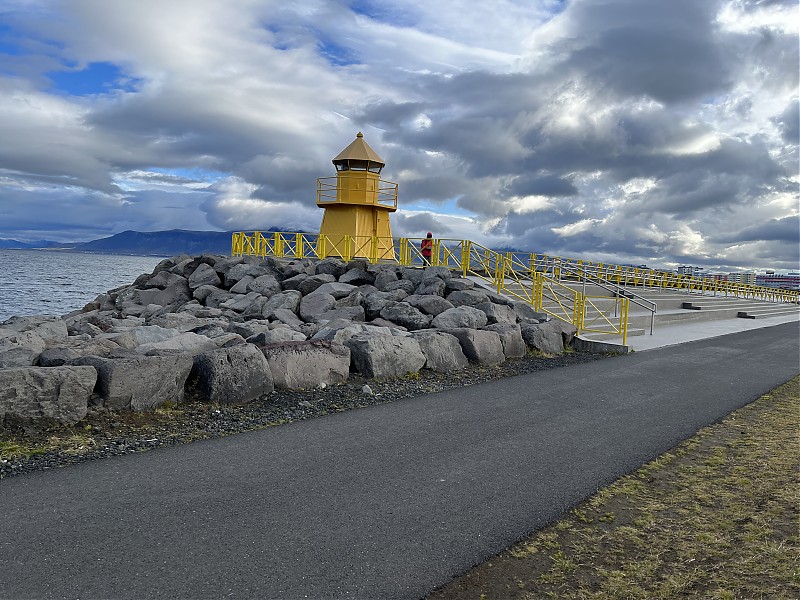 Höfði Lighthouse
AKA 	Sæbraut
Overlooking Faxaflói Bay and Mt. Esja.
Keywords: Reykjavik;Iceland;Atlantic ocean