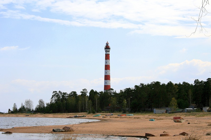 Ladoga lake / Osinovetskiy lighthouse
Author of the photo: [url=http://fotki.yandex.ru/users/fotosergs/]FotosergS[/url]
Keywords: Ladoga lake;Russia