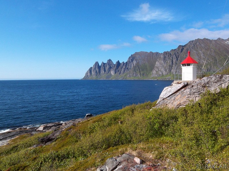 Senja island / Tungeneset light
Keywords: Norway;Norwegian sea;Senja island