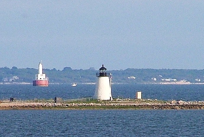 Massachusetts / Bird Island (close) and Cleveland East Ledge (distant) lighthouses 
Author of the photo: [url=https://www.flickr.com/photos/larrymyhre/]Larry Myhre[/url]

Keywords: Massachusetts;Buzzards bay;United States;Offshore