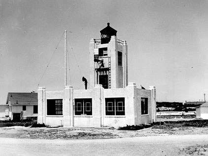 California / Point Hueneme lighthouse (2)
Photo from [url=http://www.uscg.mil/history/weblightships/LightshipIndex.asp]US Coast Guard site[/url]
Keywords: United States;Pacific ocean;Historic;California