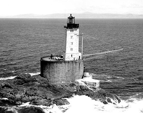 California / St George Reef lighthouse
Photo from [url=http://www.uscg.mil/history/weblightships/LightshipIndex.asp]US Coast Guard site[/url]
Keywords: United States;Pacific ocean;Historic;California;Offshore