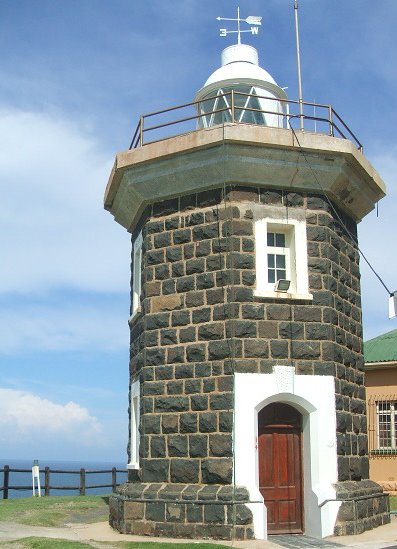Cape Hermes lighthouse
Source: [url=http://lighthouses-of-sa.blogspot.ru/]Lighthouses of S Africa[/url]
Keywords: Port Saint John;South Africa;Indian ocean