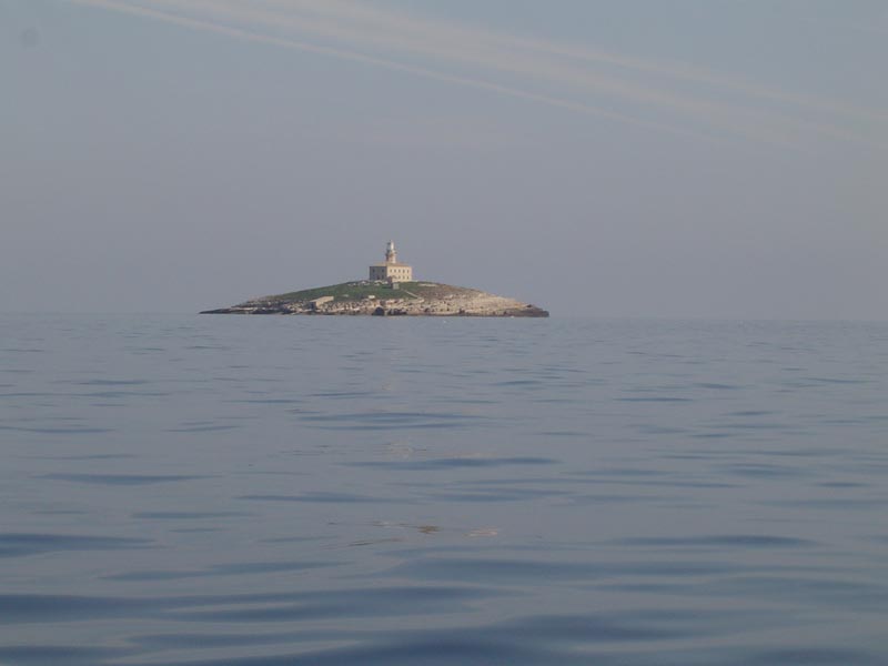 Otocic Glavat lighthouse
Author of the photo: [url=http://forum.shipspotting.com/index.php?action=profile;u=8609]Bartul Silic[/url]
[url=http://www.ikorcula.net/galerija/main.php?g2_itemId=1708]Original photo[/url]
Keywords: Croatia;Adriatic sea