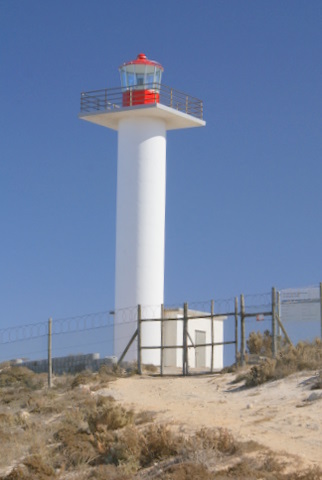 Hondeklip Bay lighthouse
Source: [url=http://lighthouses-of-sa.blogspot.ru/]Lighthouses of S Africa[/url]
Keywords: Hondeklip Bay;Atlantic ocean;South Africa