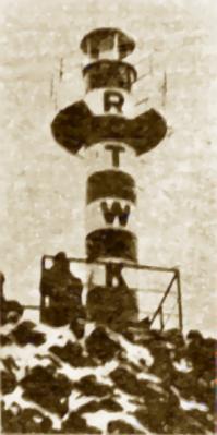 King George Island / Arctowski lighthouse - historic photo
Located at Poland's Henryk Arctowski Antartic station
Keywords: Antarctica;King George Island;Southern ocean;Historic