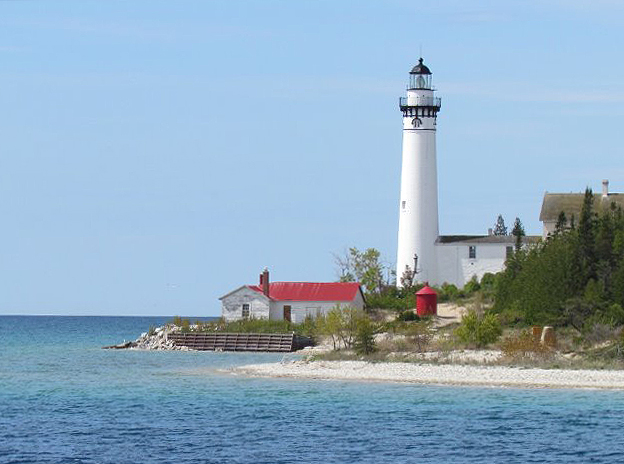 Michigan / South Manitou Island lighthouse
Author of the photo: [url=https://www.flickr.com/photos/21475135@N05/]Karl Agre[/url]
Keywords: Michigan;Lake Michigan;United States