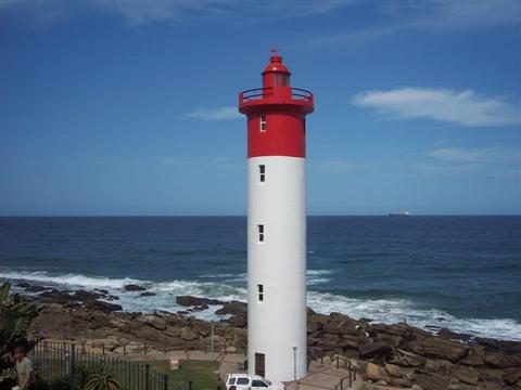 Umhlanga Rocks lighthouse
Source: [url=http://lighthouses-of-sa.blogspot.ru/]Lighthouses of S Africa[/url]
Keywords: South Africa;Atlantic ocean;Durban