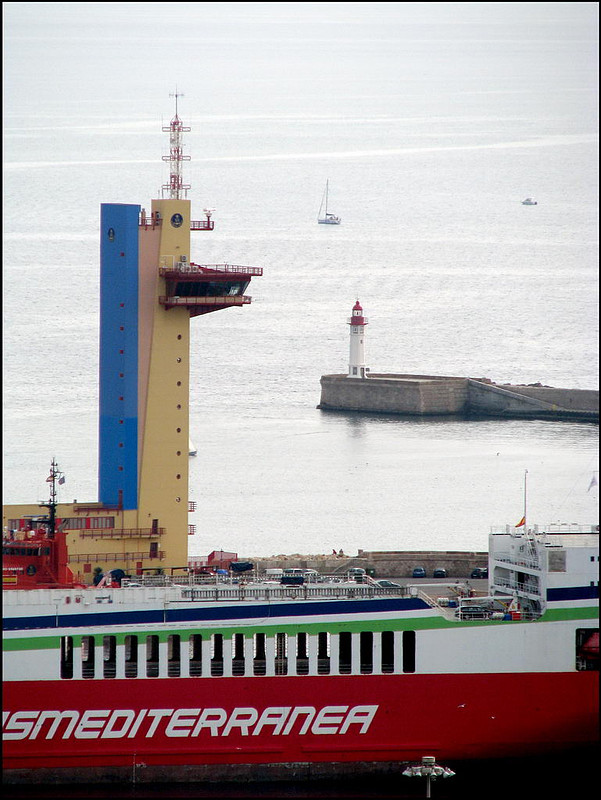 Almeria / Dique de Poniente lighthouse and VTS Tower
Author of the photo [url=http://avc.flamber.ru/photos/]AVC[/url]([url=http://avc-avc.livejournal.com/]blog[/url])
Keywords: Spain;Mediterranean sea;Almeria;Vessel Traffic Service
