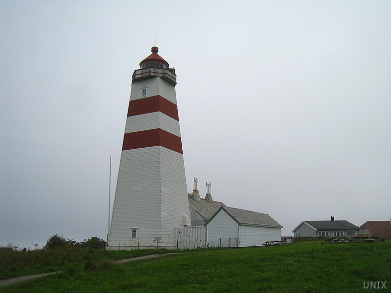 Godoya / Alnes Lighthouse
Author of the photo: [url=http://forum.awd.ru/memberlist.php?mode=viewprofile&u=3918]Unix[/url]
Keywords: Godoya;Norway;North sea