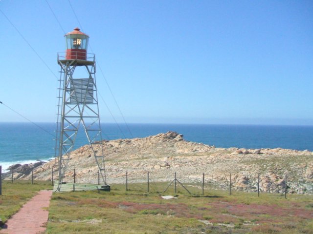 Cape Infanta Lighthouse
Source: [url=http://lighthouses-of-sa.blogspot.ru/]Lighthouses of S Africa[/url]
Keywords: South Africa;Indian ocean