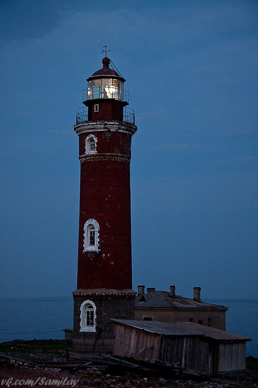 Gulf of Finland / Gogland / South Gogland lighthouse
Author of the photo: [url=https://vk.com/samitay]Dimas Samitay[/url]
Keywords: Gogland;Russia;Gulf of Finland;Night