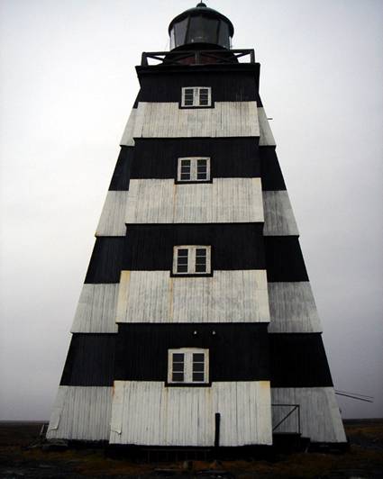 Barents sea / Kanin nos lighthouse
Source: [url=http://xn--90aiiiq.xn--p1ai/]biken.rf[/url]
Keywords: Barents sea;Russia;Nenetsia