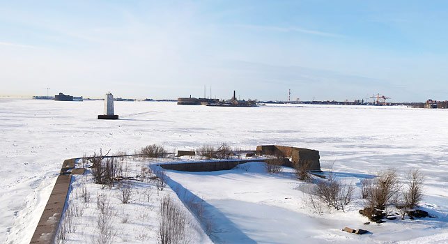 Kronshtadt front range lighthouse
Author of the photo: Alex Goss, [url=http://www.nortfort.ru/]Northern Fortress[/url]
Keywords: Saint-Petersburg;Gulf of Finland;Russia;Winter