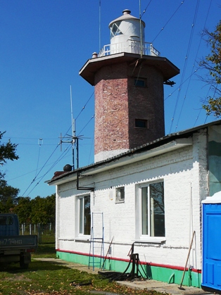 Nakhodka / Nepristupnyy lighthouse
Source: [url=http://shturman-tof.ru/Morskay/mayki/mayki_01.htm]Sturman TOF[/url]
Keywords: Nakhodka;Wrangel Bay;Sea of Japan;Russia