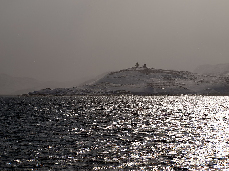 Barents sea / Kola peninsula / unknown light
  Author of the photo: [url=http://fotki.yandex.ru/users/mk265/]Sergey Shevkoplyas[/url] 
Keywords: NoID