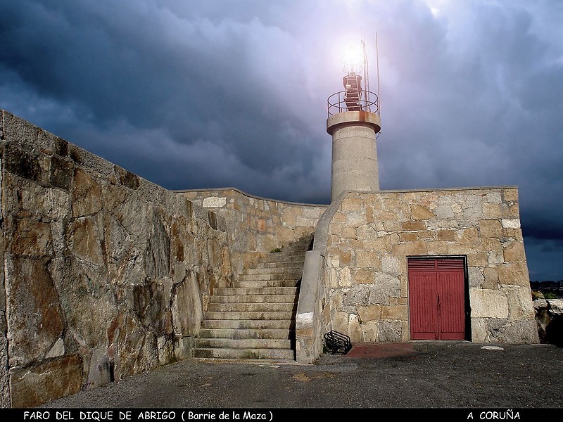 La Coruna / Dique Barrie de la Maza light
Author of the photo: [url=https://www.flickr.com/photos/69793877@N07/]jburzuri[/url]
Keywords: La Coruna;Spain;Bay of Biscay;Galicia
