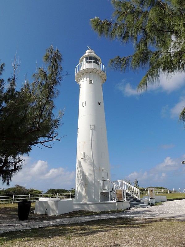 Grand Turk lighthouse
Author of the photo: [url=https://www.flickr.com/photos/bobindrums/]Robert English[/url]
Keywords: Turks and Caicos Islands;Grand Turk;Atlantic ocean