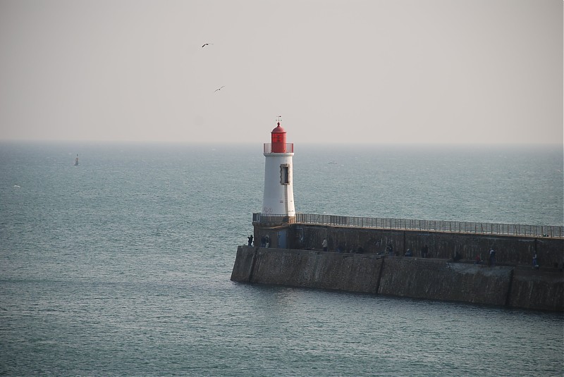 Les Sables d'Olonne / Jetée Saint Nicolas Head lighthouse
Keywords: France;Bay of Biscay;Pays de la Loire;Les Sables d Ollone