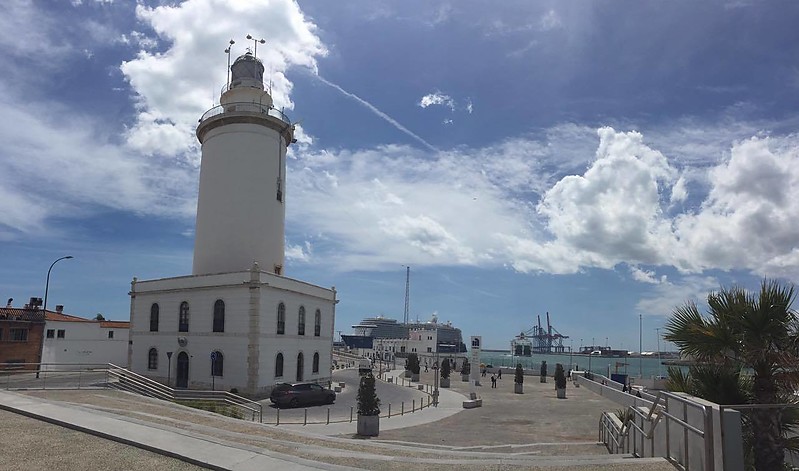Andalucia / Malaga lighthouse
(c) Alexey Skhodnensky

Keywords: Malaga;Spain;Mediterranean sea;Andalusia