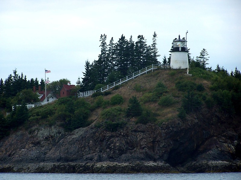 Maine / Owl's head lighthouse
Author of the photo: [url=https://www.flickr.com/photos/bobindrums/]Robert English[/url]
Keywords: Maine;Rockland;Atlantic ocean;United States