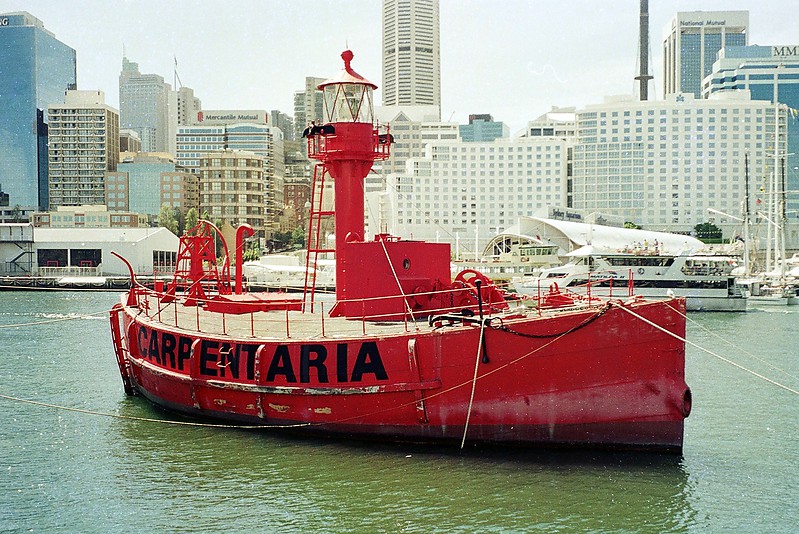 Sydney / Maritime Museum / Carpentaria Lightship CLS-4
Permission granted by [url=http://forum.shipspotting.com/index.php?action=profile;u=56834]Tony Martin[/url]
[url=http://www.shipspotting.com/gallery/photo.php?lid=1434566]Original photo[/url]
Keywords: Australia;Lightship;New South Wales;Sydney